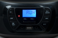 Přenosný CD/MP3, USB přehrávač s FM rádiem a Bluetooth - Bigben CD62NUSBBT
