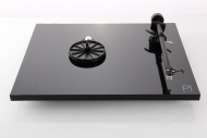 Rega Planar 1 Gloss Black