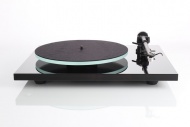 Gramofon Rega Planar 2 High Gloss Black