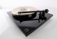Rega Planar 1 Gloss Black