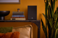 JBL Stage 240B