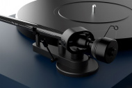 Pro-Ject Debut Carbon Evo Satin Steel Blue + Ortofon 2MRed