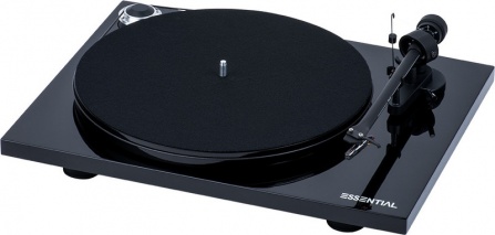 Pro-Ject Essential III Phono Black + OM10