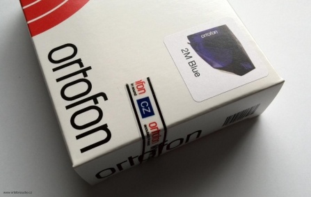 Ortofon 2M Blue + Ortofon Carbon Stylus brush