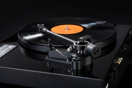 Gramofon DUAL CS 618Q High End Black Piano + Ortofon 2M BLUE