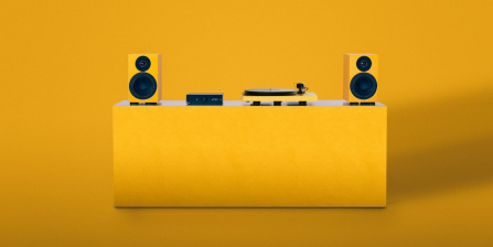 Pro-Ject Colourful Audio System 2 - All-in-one Hi-Fi systém s gramofonem - žlutá matná