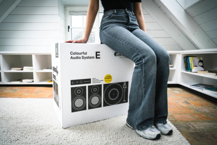 Pro-Ject Colourful Audio System E - All-in-one Hi-Fi systém s gramofonem - bílá matná
