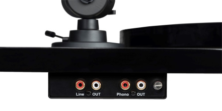 Gramofon Pro-Ject E1 BT + AT3600L - High Gloss Black