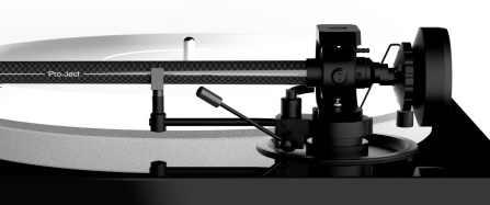 Pro-Ject X1 B s přenoskou Pick It PRO Balanced - walnut