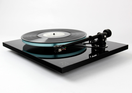 Gramofon Rega Planar 3 Black s přenoskou Rega Nd5 MM