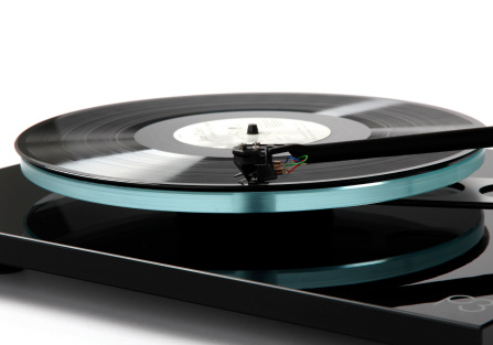 Gramofon Rega Planar 3 Black s přenoskou Rega Nd5 MM