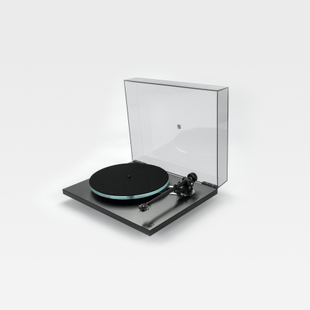 Gramofon Rega Planar 3 RS Edition + Nd5 MM