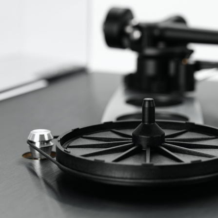Gramofon Rega Planar 3 RS Edition + Nd5 MM