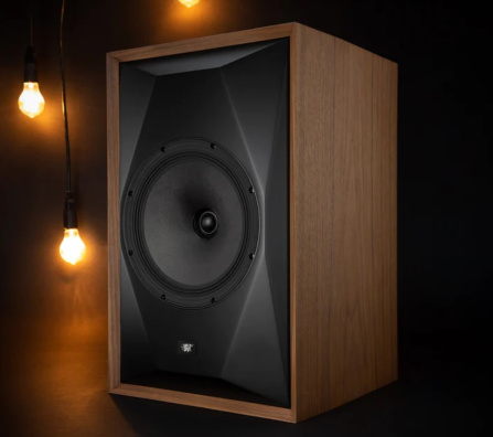 Mofi Electronics - Sourcepoint 8 - Walnut